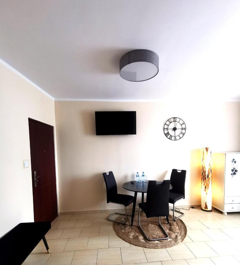 Butikowe Pokoje Zdrój Glucholazy Exterior foto